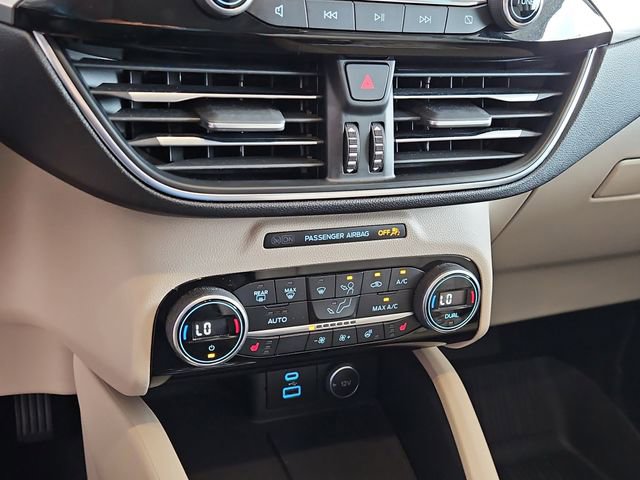 Used 2021 Ford Escape Titanium FWD image 29