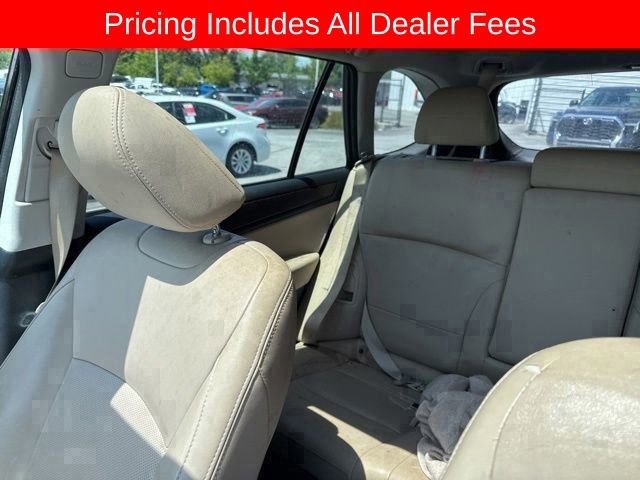 Used 2016 Subaru Outback 2.5i Limited AWD/4WD image 5