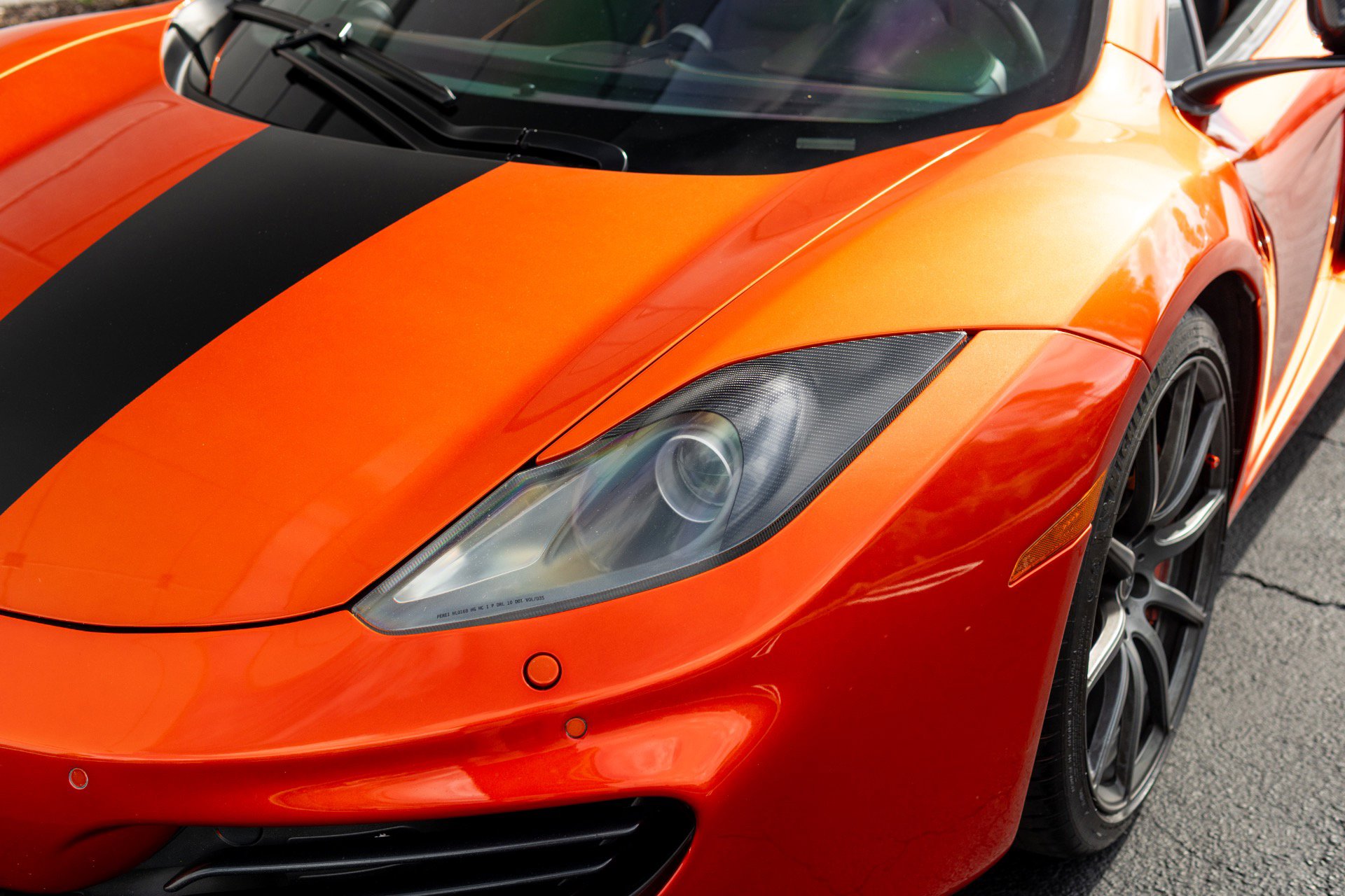 Used 2013 McLaren MP4-12C image 20