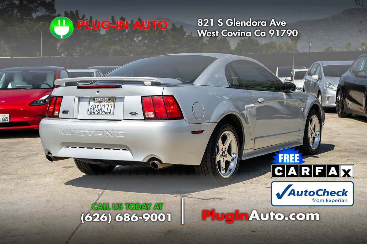 Used 2004 Ford Mustang GT image 4