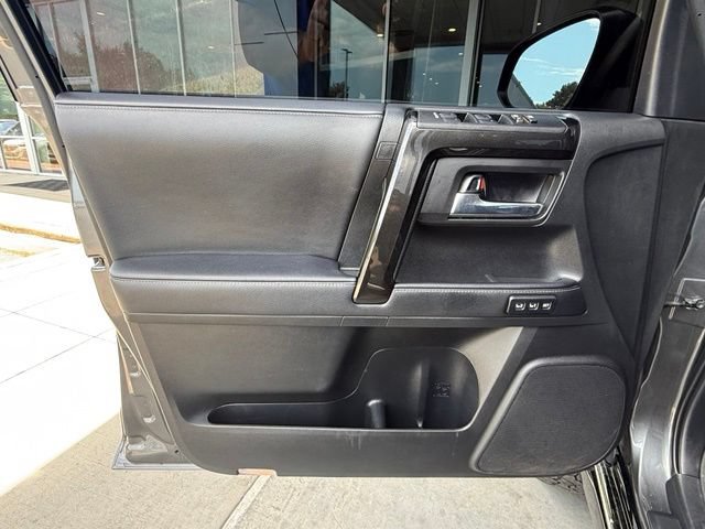 Used 2020 Toyota 4Runner Nightshade AWD/4WD image 13