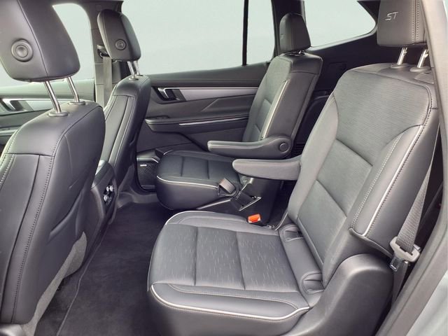 Certified 2025 Buick Enclave Sport Touring image 21