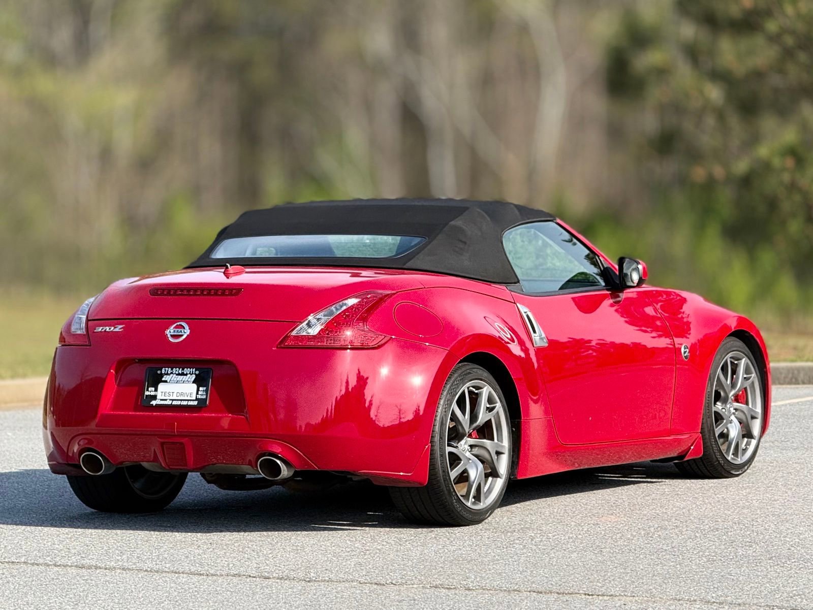 Used 2017 Nissan 370Z Touring Sport RWD image 11