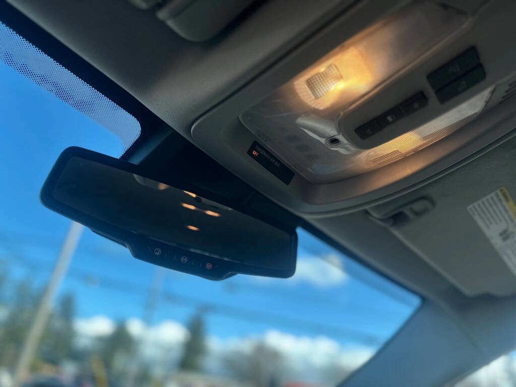 Used 2014 Chevrolet Equinox LT w/ Safety Package image 17