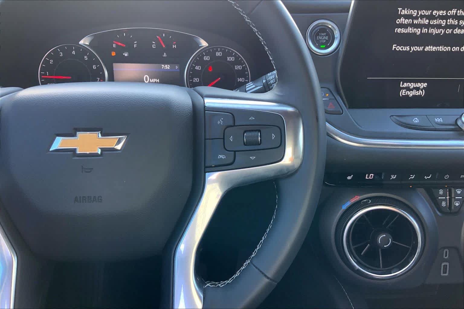 Used 2024 Chevrolet Blazer LT FWD image 23