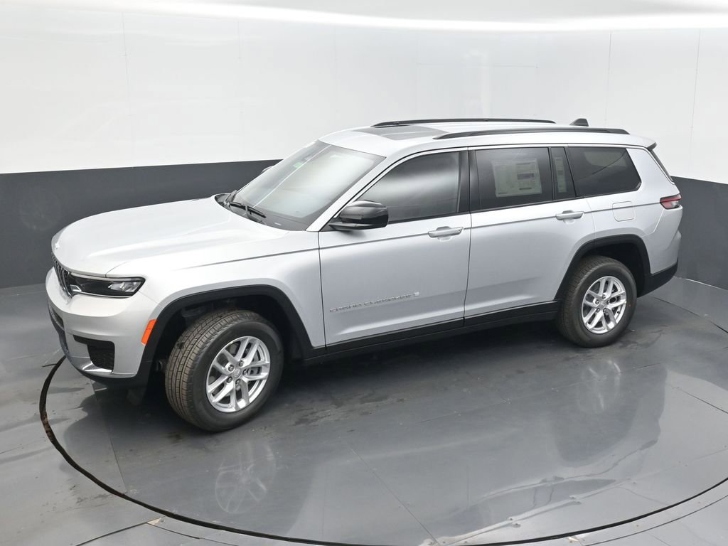 New 2026 Jeep Grand Cherokee L Laredo AWD/4WD image 40