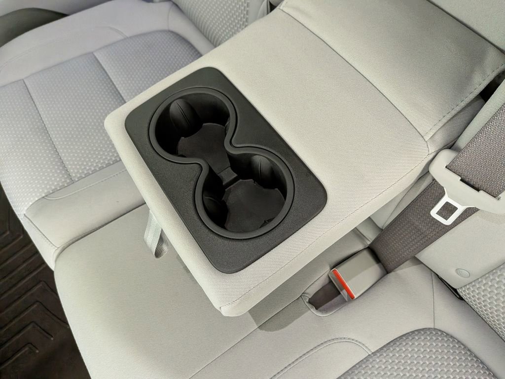 Certified 2023 GMC Acadia SLE w/ Driver Convenience Package image 37