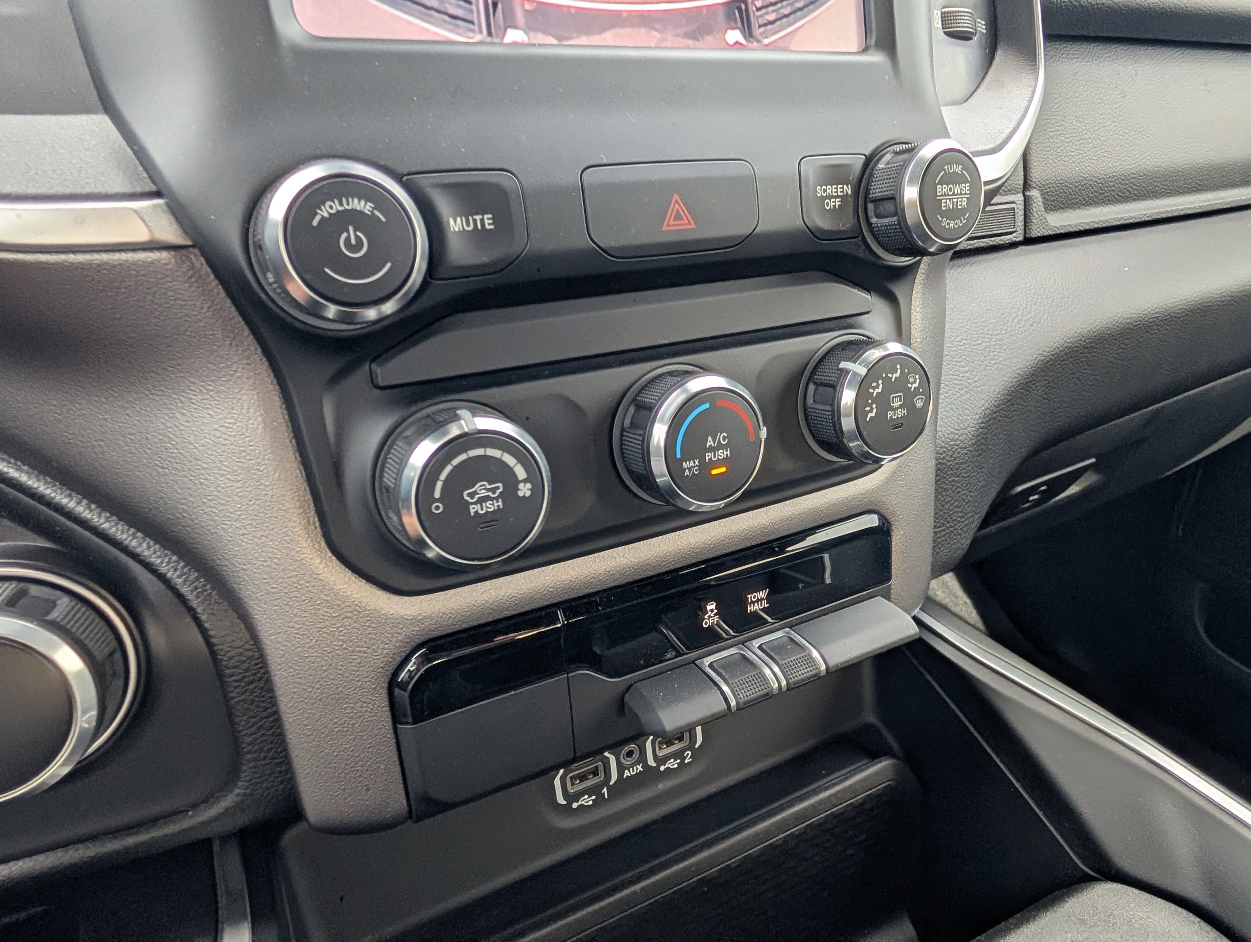 Used 2022 RAM 1500 Big Horn image 18