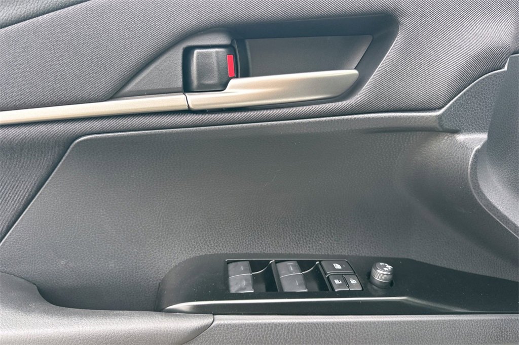 New 2026 Toyota Camry LE image 11