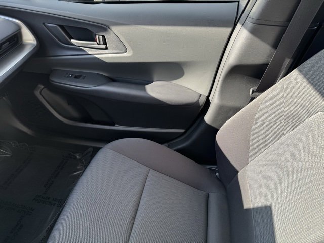 Used 2023 Toyota Prius LE image 17