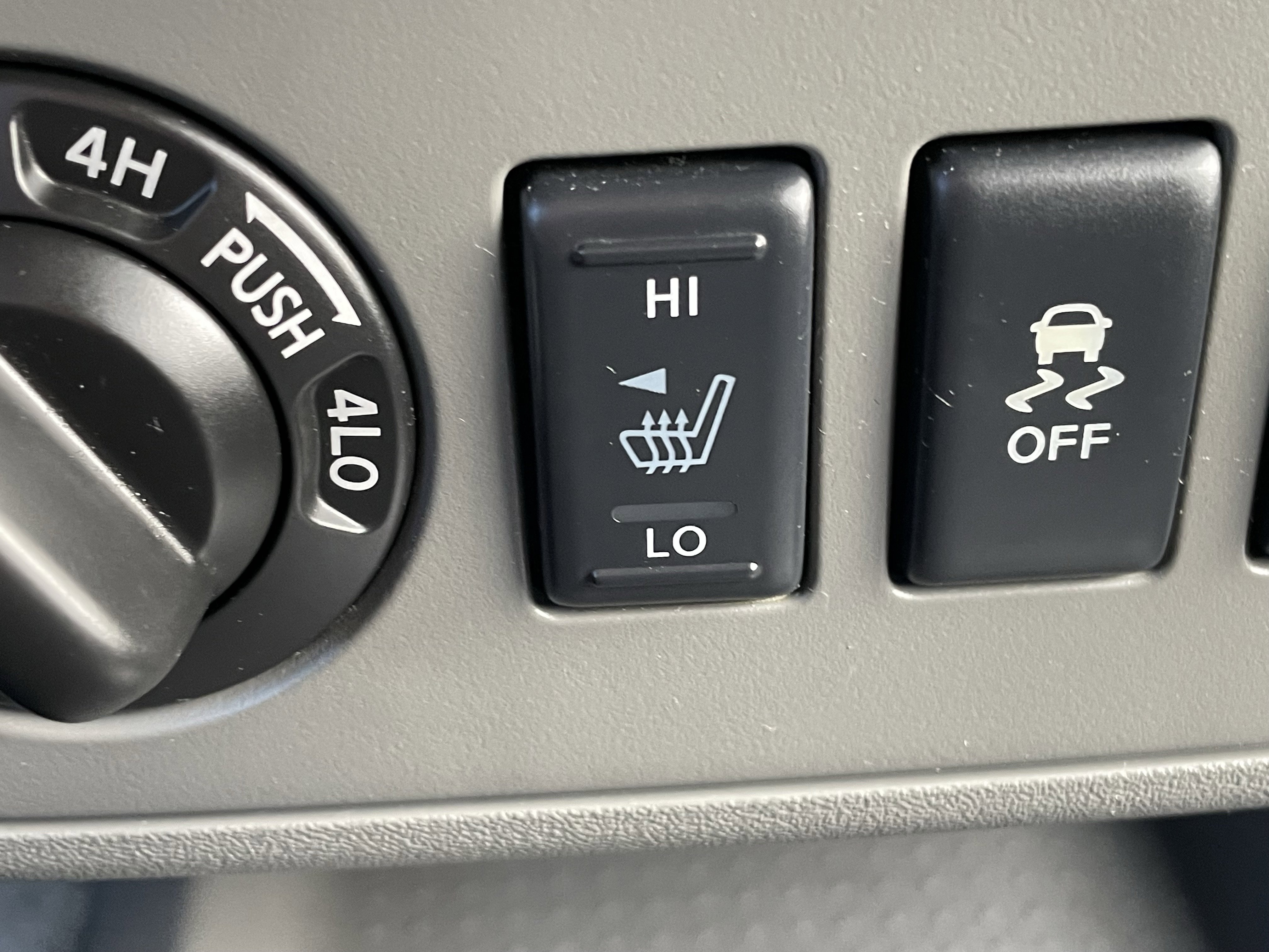 Used 2017 Nissan Frontier SV w/ SV Value Truck Package image 23