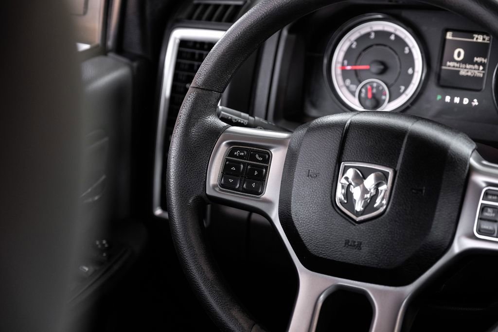 Used 2021 RAM 1500 Classic SLT image 13