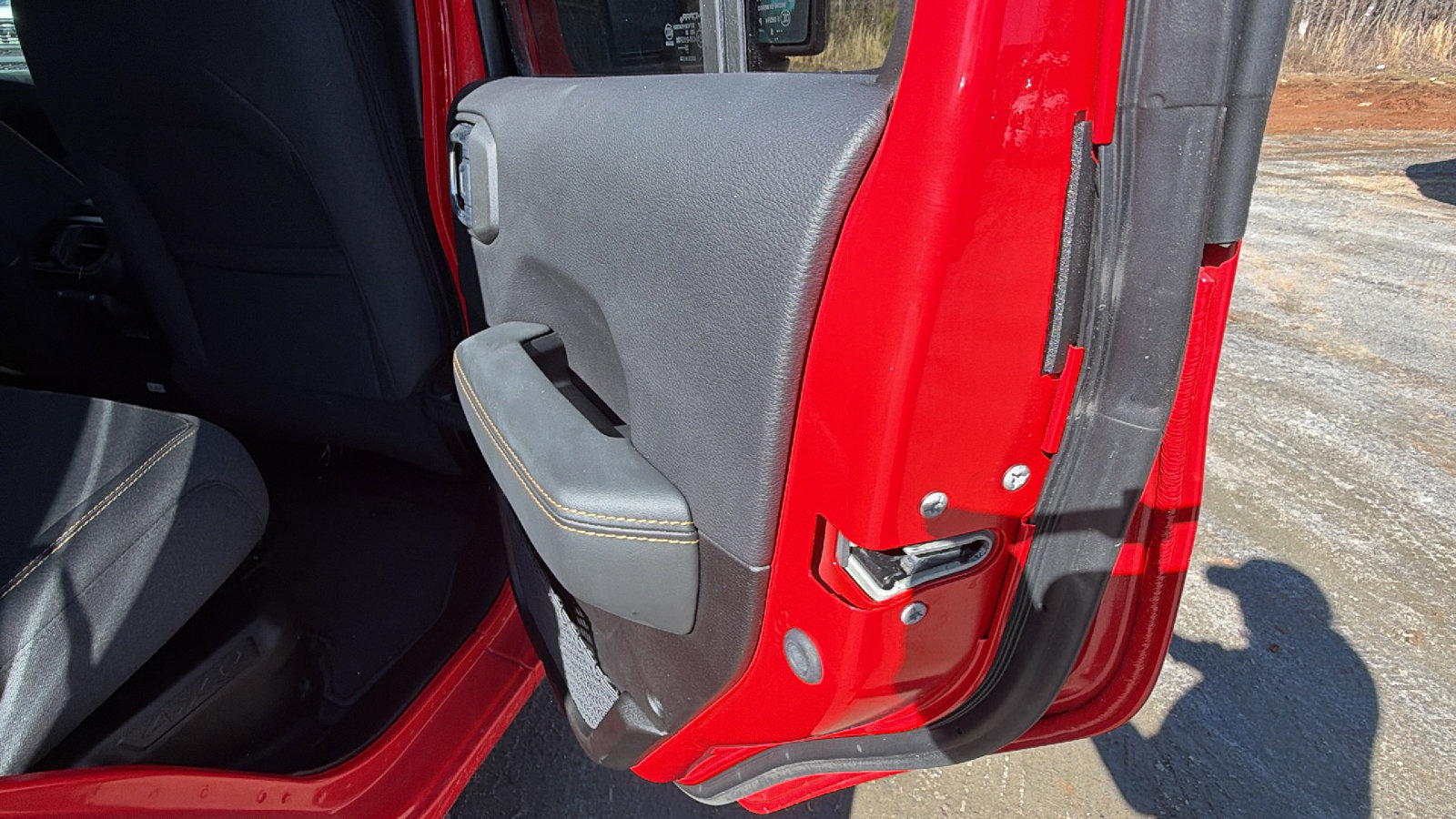 Used 2025 Jeep Wrangler Sahara 4xe w/ Safety Group image 20