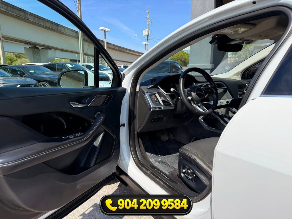 Used 2020 Jaguar I-PACE SE image 23