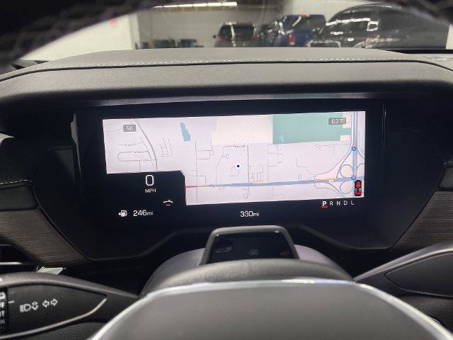 New 2025 GMC Acadia Denali w/ Super Cruise Package image 24