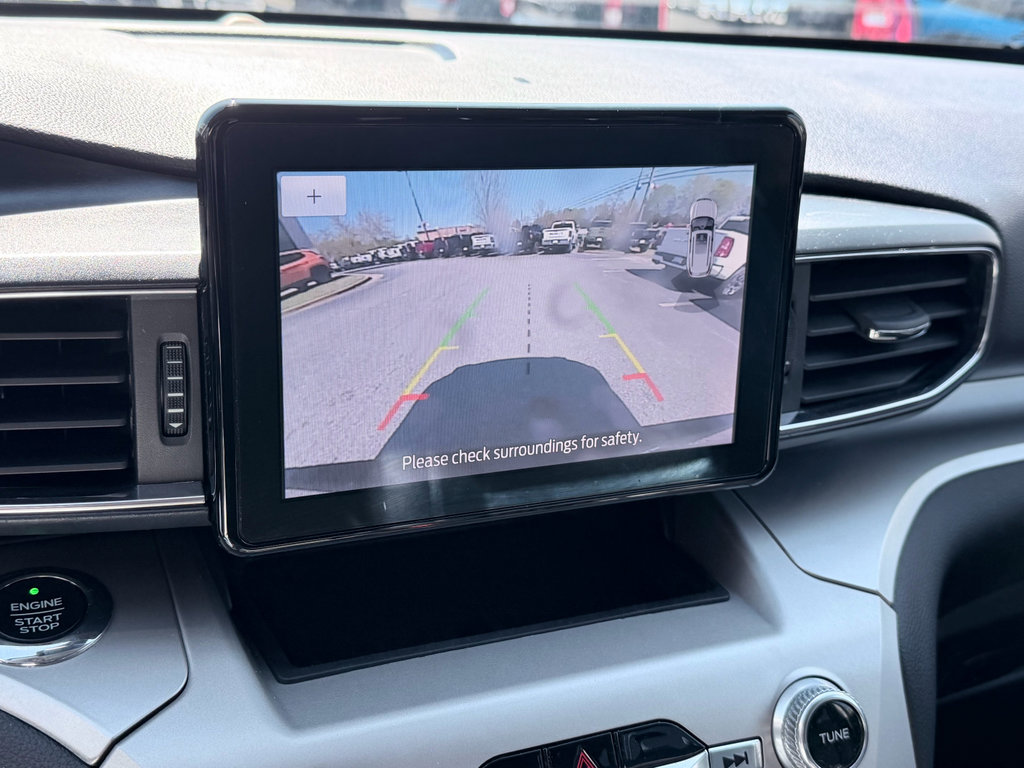 Used 2021 Ford Explorer XLT w/ Equipment Group 202A image 17