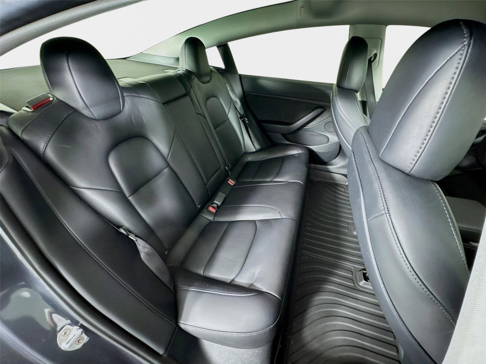 Used 2023 Tesla Model 3 Standard Range RWD image 26