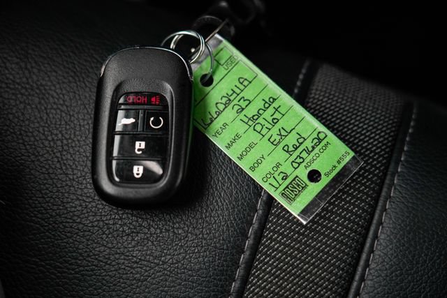 Certified 2023 Honda Pilot EX-L image 9