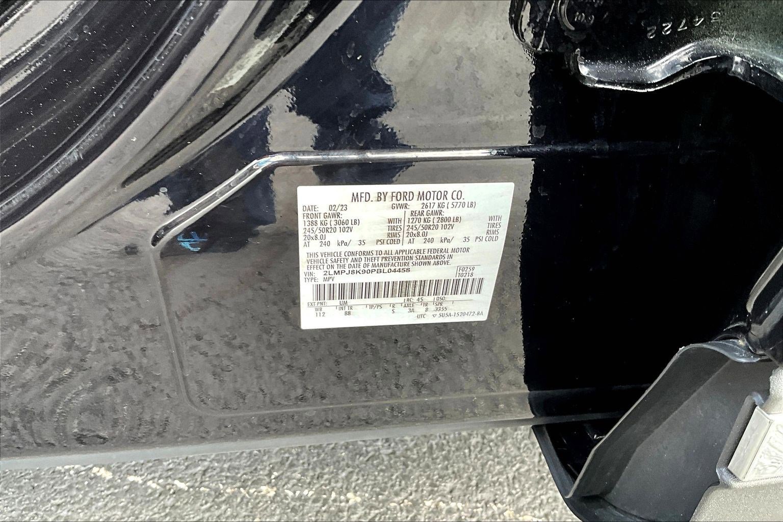 Used 2023 Lincoln Nautilus Reserve AWD/4WD image 19