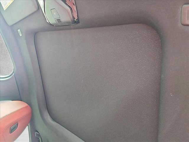 Used 2025 BMW i4 eDrive40 image 16