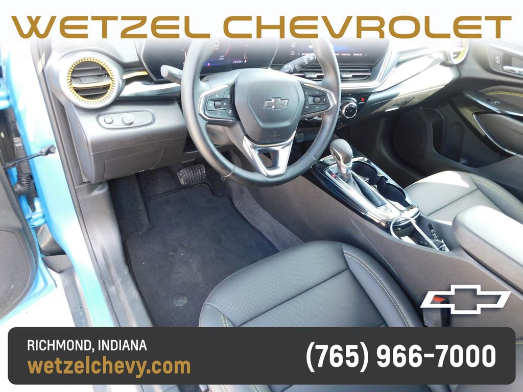 Used 2025 Chevrolet Trax ACTIV w/ Driver Confidence Package FWD image 14