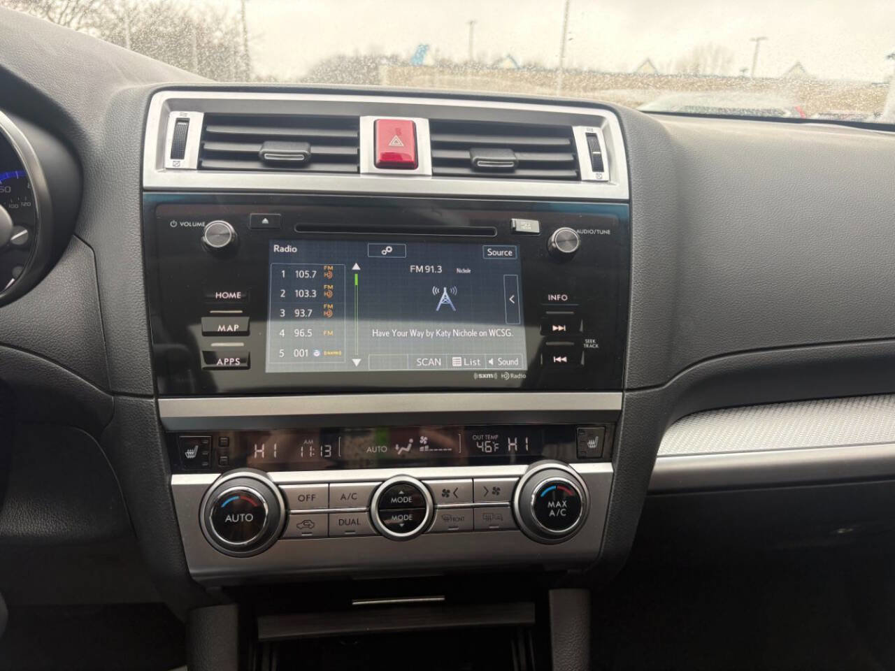 Used 2017 Subaru Outback 2.5i Premium image 13