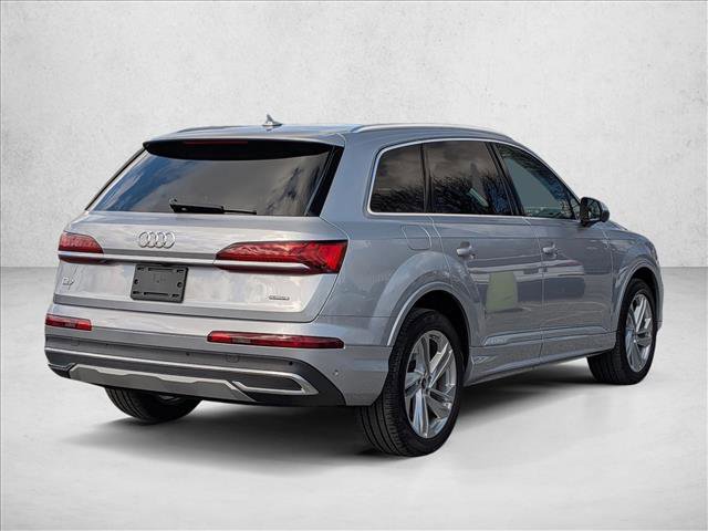 Used 2022 Audi Q7 Premium Plus image 5