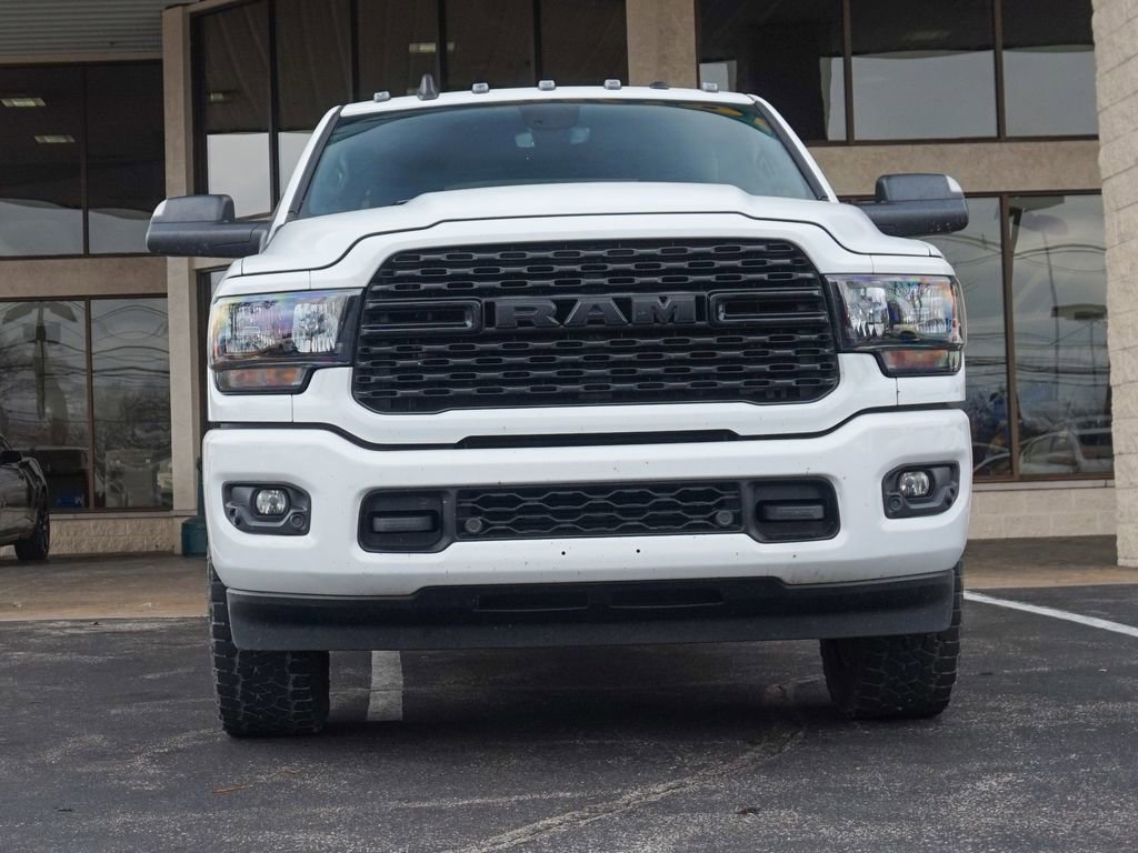Used 2022 RAM 2500 Big Horn w/ Night Edition image 11