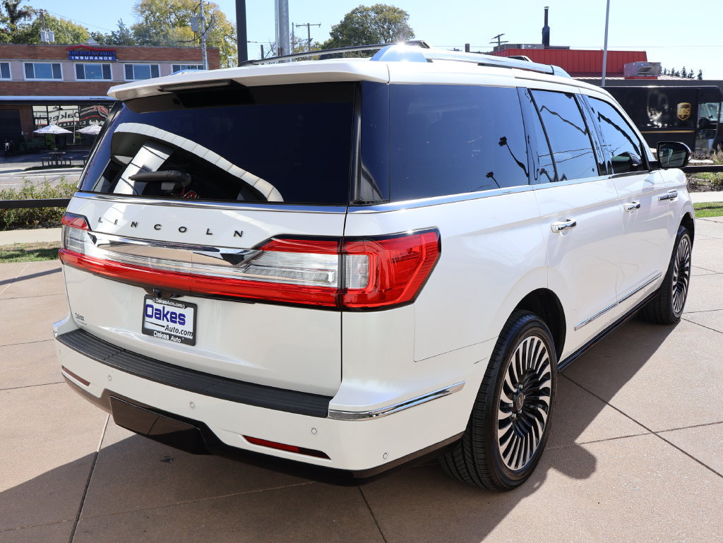 Used 2018 Lincoln Navigator Black Label w/ Cargo Package AWD/4WD image 6