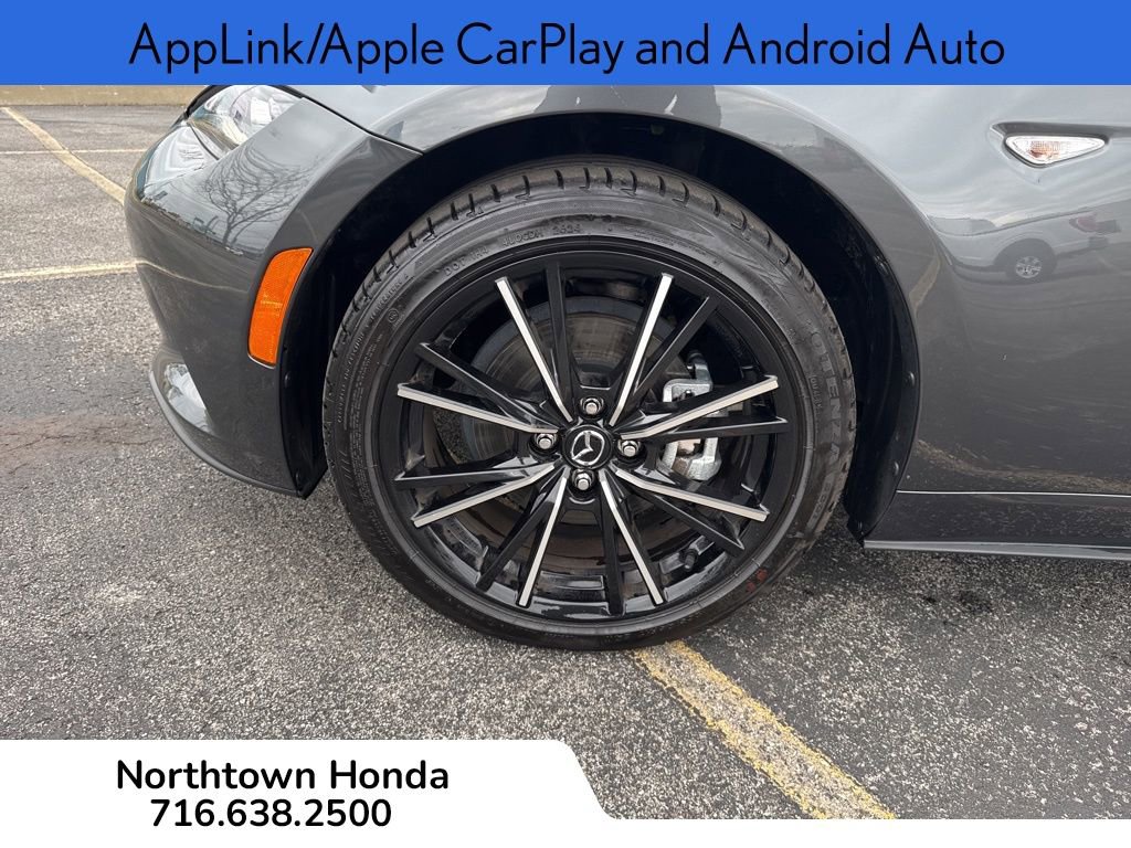 Used 2024 MAZDA MX-5 Miata RF Grand Touring w/ Weather Package RWD image 11