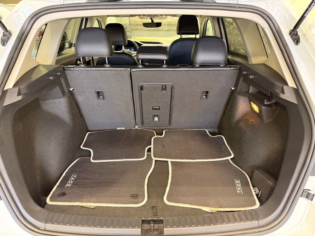 Used 2022 Volkswagen Taos SE image 23