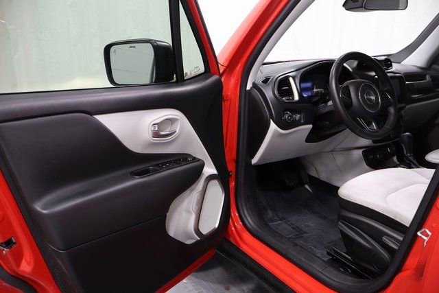 Used 2022 Jeep Renegade Latitude image 10