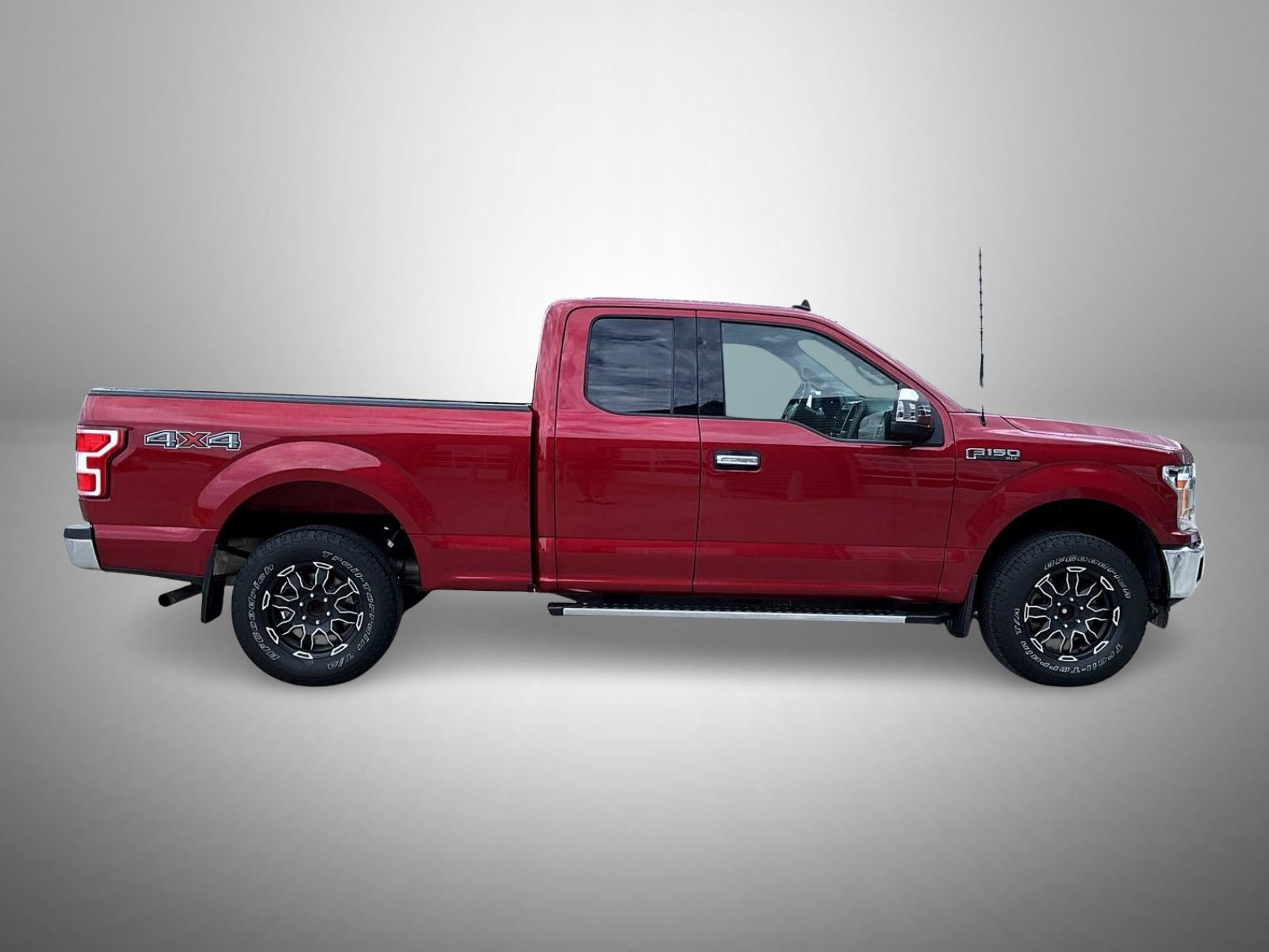 Used 2019 Ford F150 XLT AWD/4WD image 4