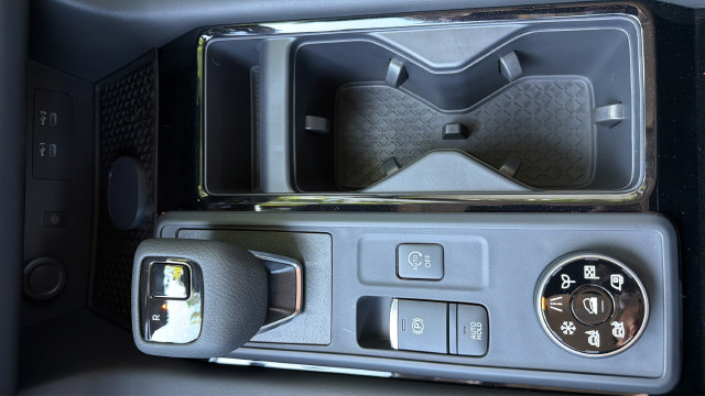 New 2026 Nissan Pathfinder SL AWD/4WD image 41