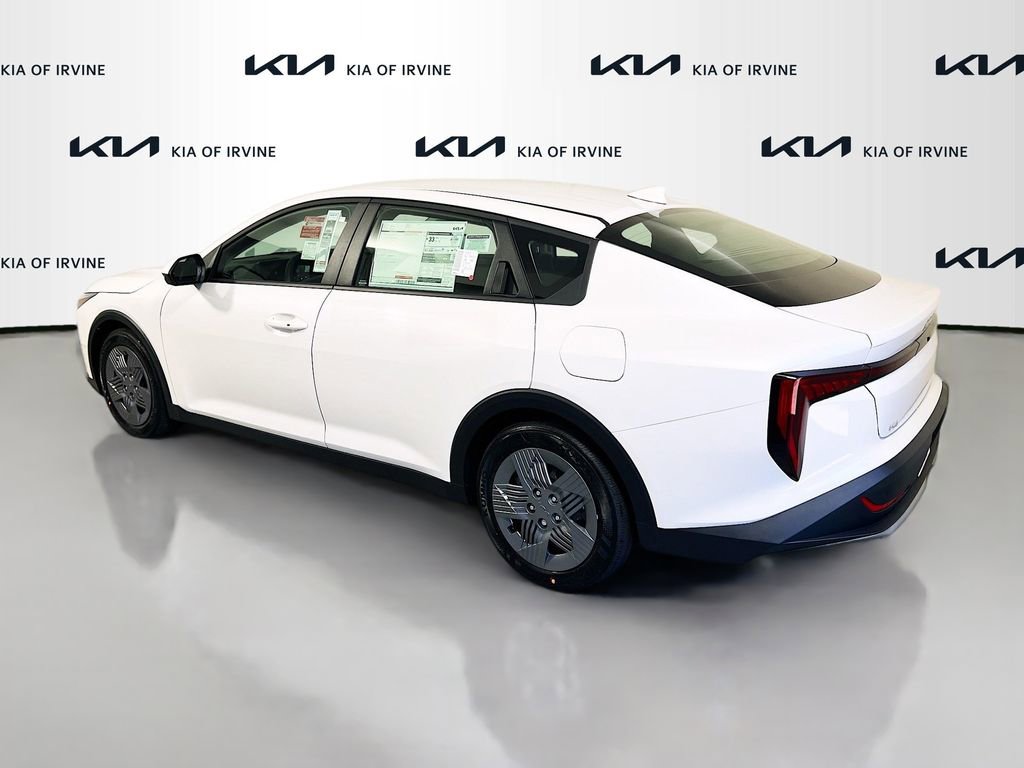New 2026 Kia K4 LX image 5