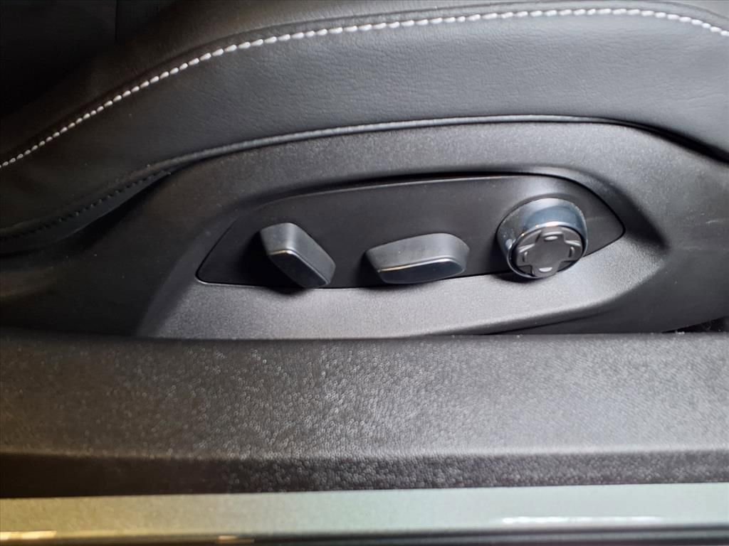 Used 2023 Chevrolet Corvette Z06 w/ Stealth Interior Trim Package image 21