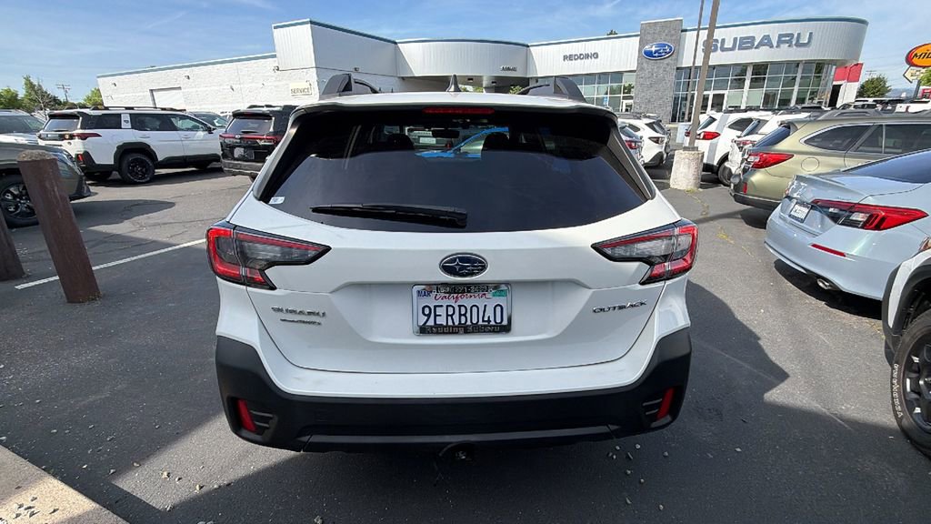 Used 2021 Subaru Outback Premium image 5