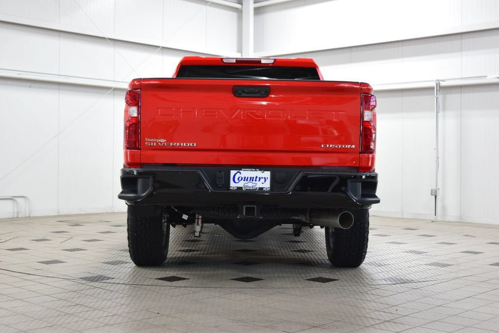 New 2026 Chevrolet Silverado 2500 Custom w/ Custom Value Package AWD/4WD image 7