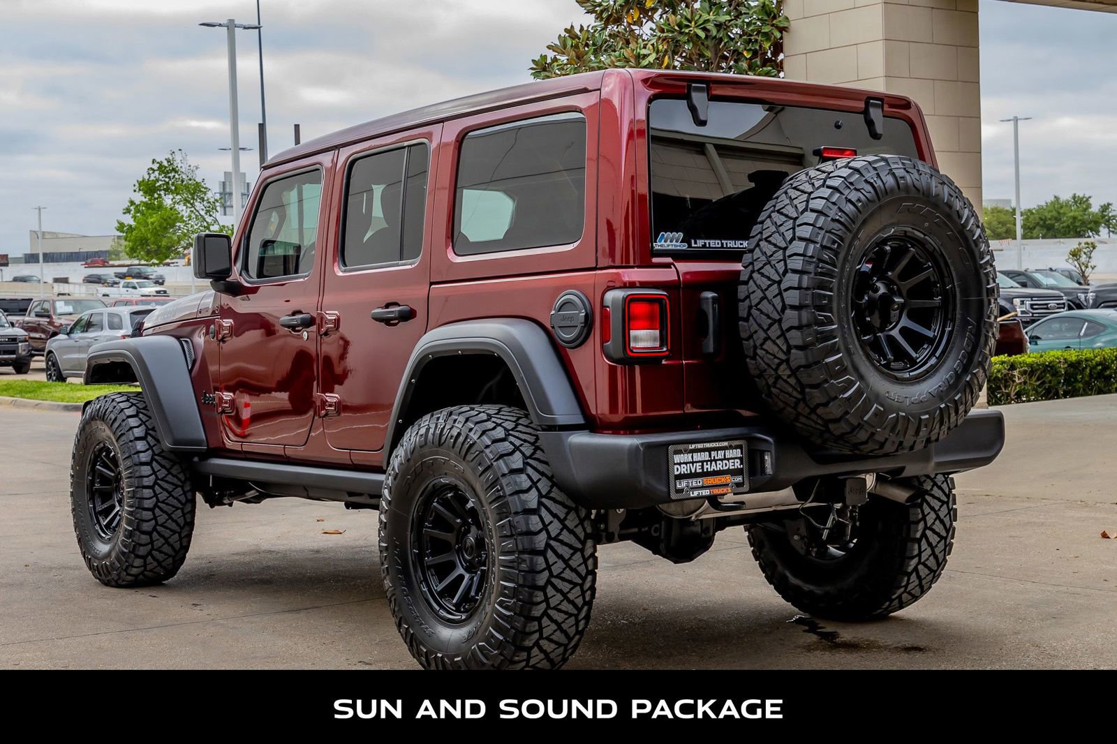 Used 2022 Jeep Wrangler Unlimited Sport image 7