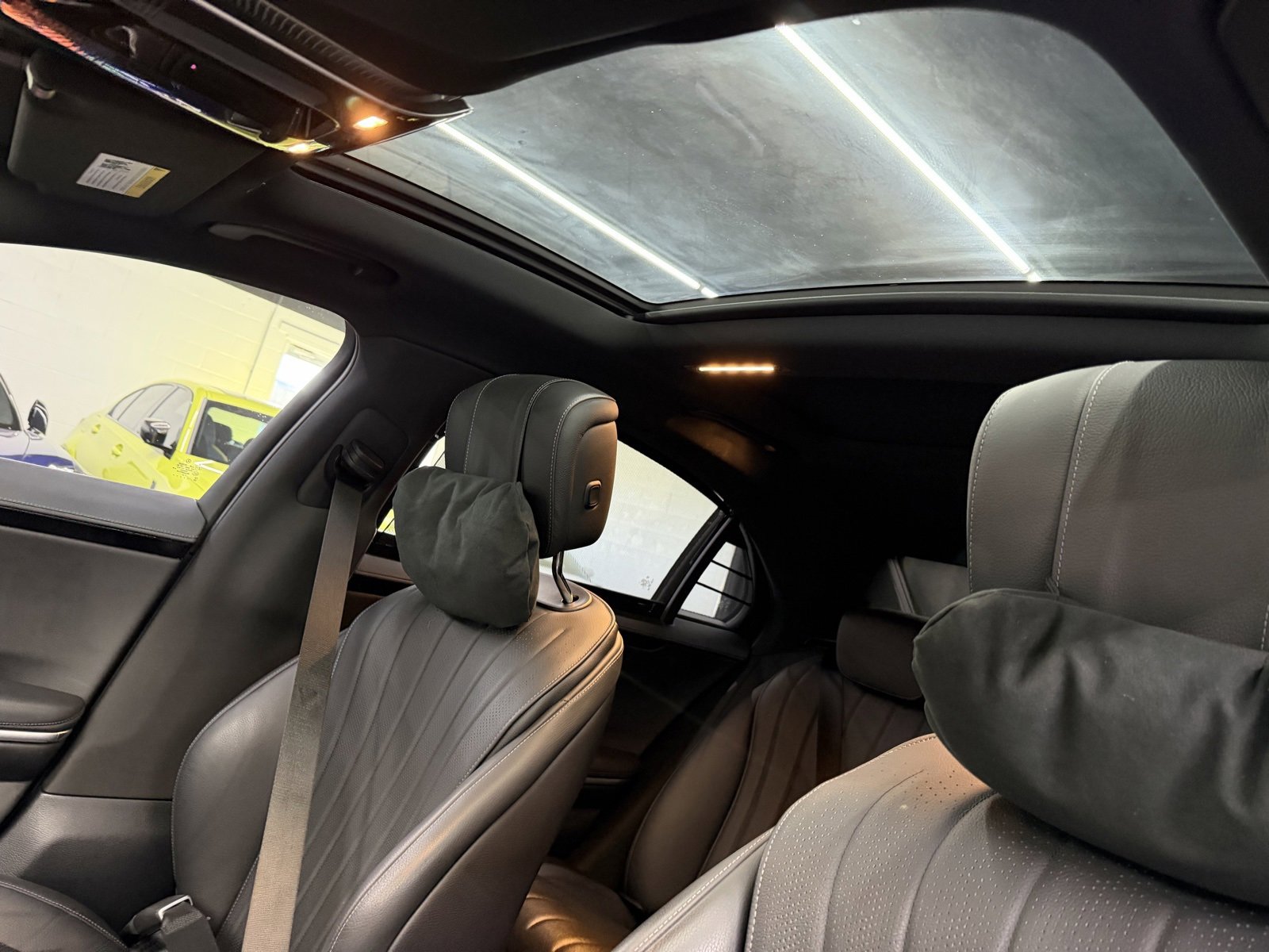 Used 2022 Mercedes-Benz S 500 4MATIC image 24