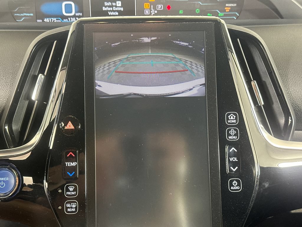 Used 2017 Toyota Prius Prime Advanced FWD image 29