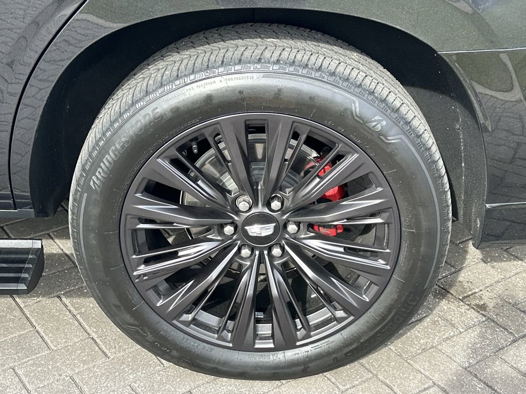 Certified 2024 Cadillac Escalade V w/ LPO, ONYX Package image 33