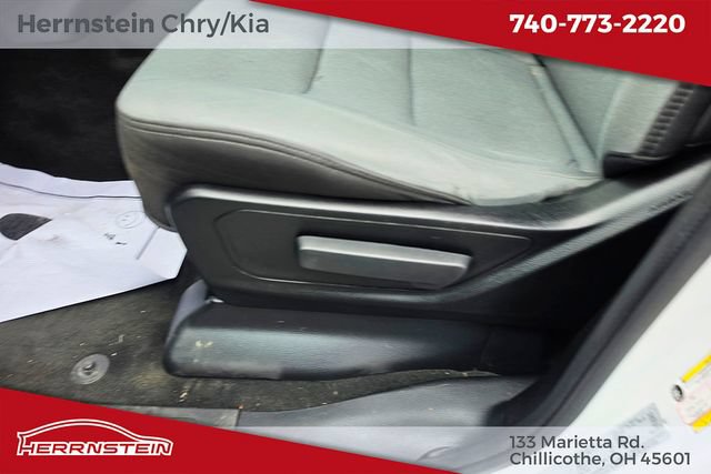 Used 2023 RAM 1500 Big Horn AWD/4WD image 10