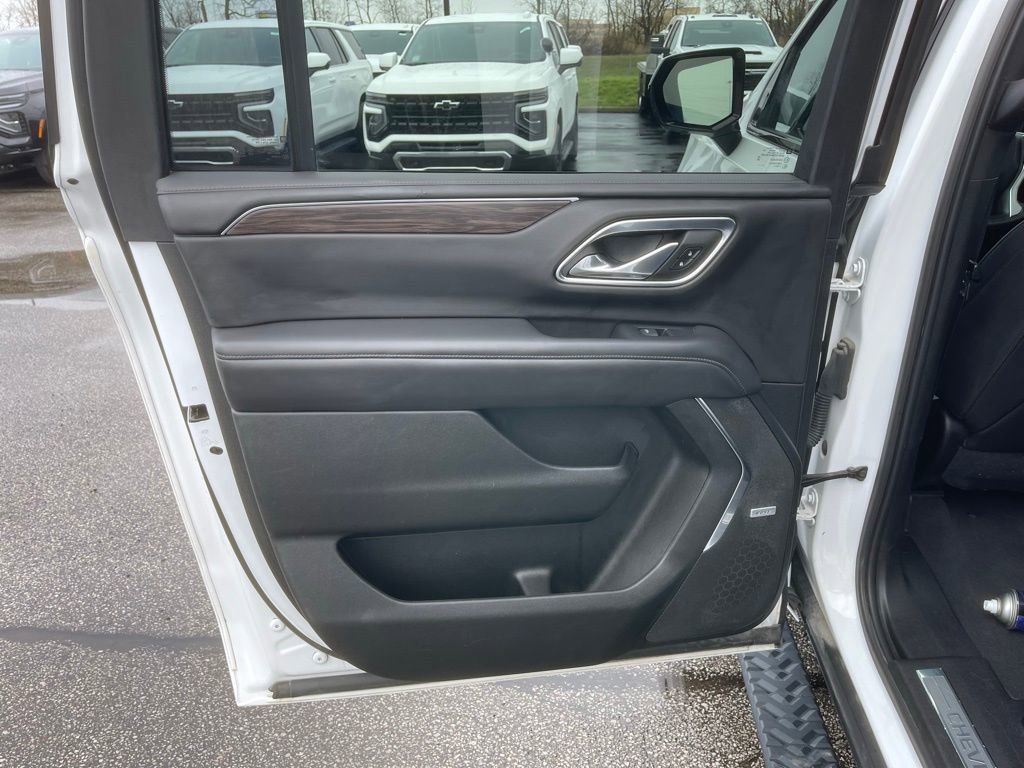 Used 2021 Chevrolet Suburban Z71 image 21