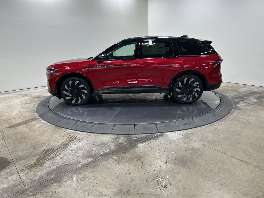 New 2026 Lincoln Nautilus Reserve image 8