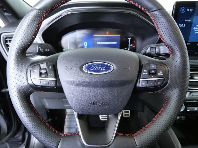 Certified 2024 Ford Escape ST-Line w/ Tech Pack #1 AWD/4WD image 20