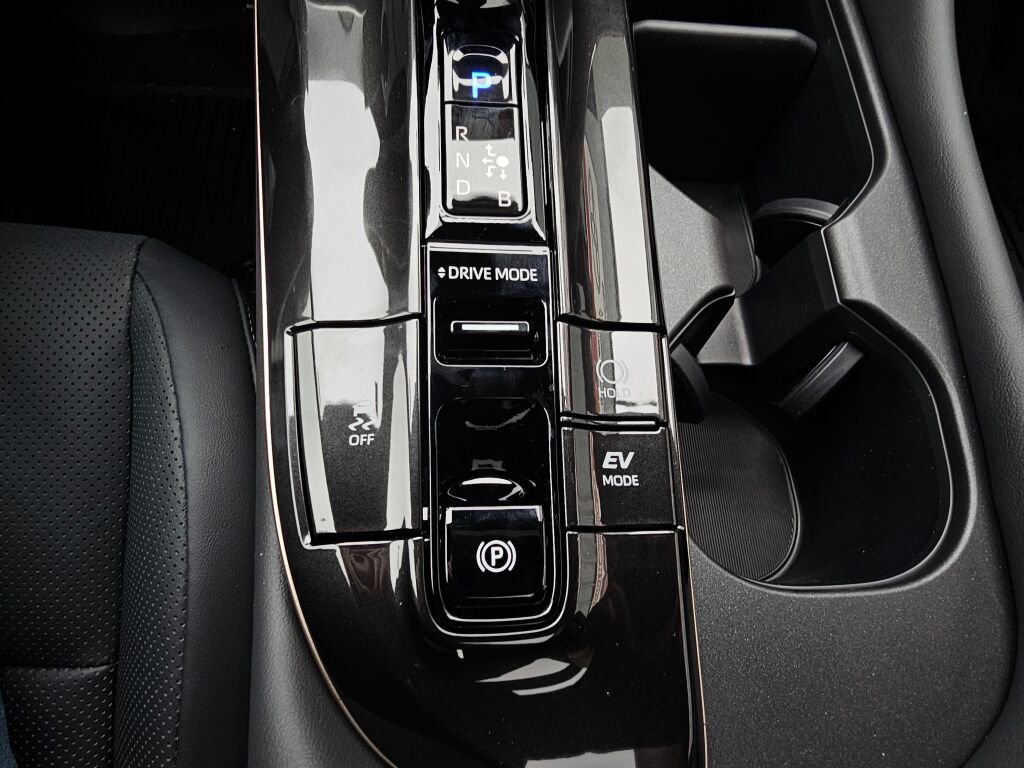 New 2026 Toyota Crown Limited image 20