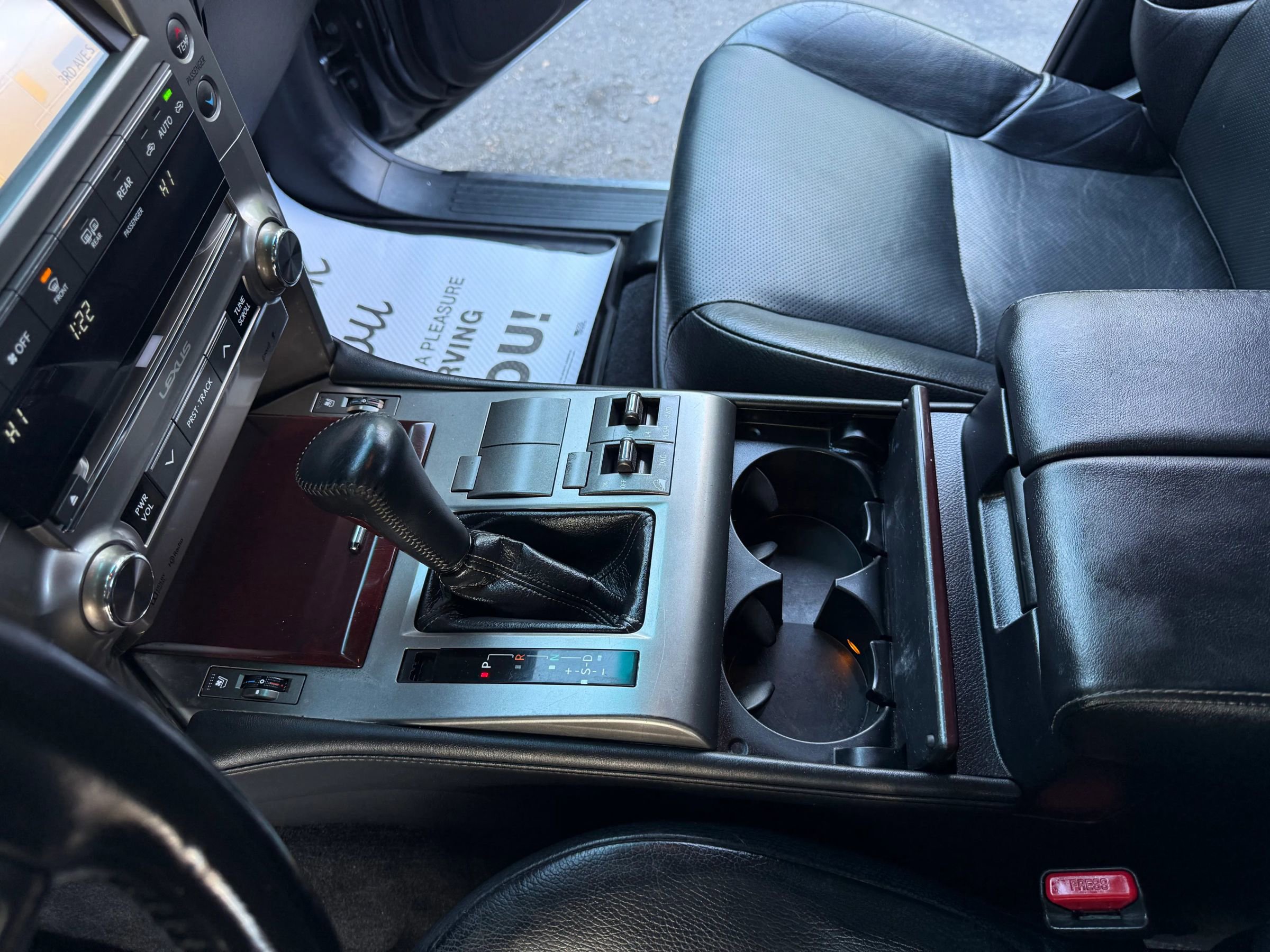 Used 2016 Lexus GX 460 image 12