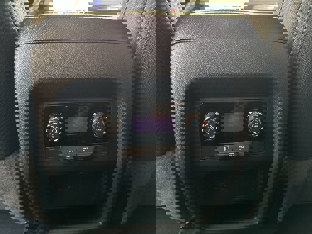 New 2026 Chevrolet Traverse LT image 33