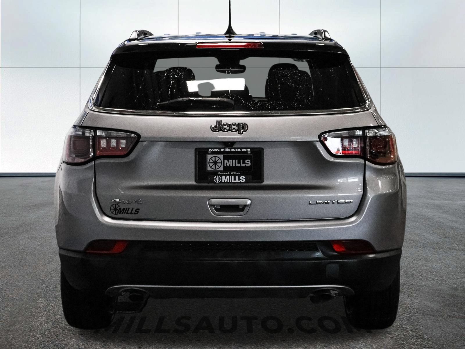 Used 2023 Jeep Compass Limited AWD/4WD image 6